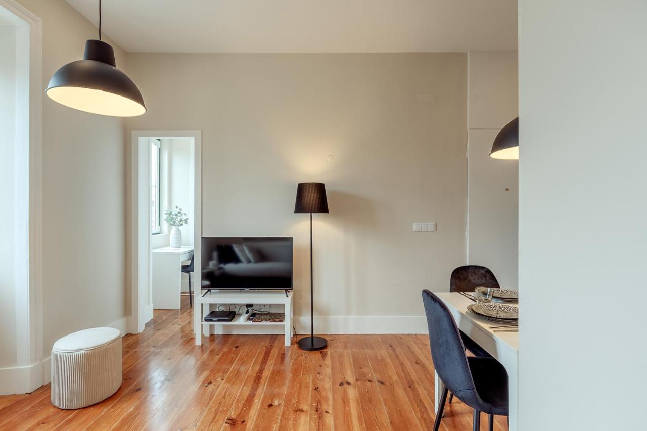 Sunny House - Bright 2 Bedroom Apartment W/ Office Lisboa Exteriér fotografie